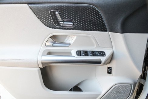 Certified 2025 Mercedes-Benz GLA 250 image 22