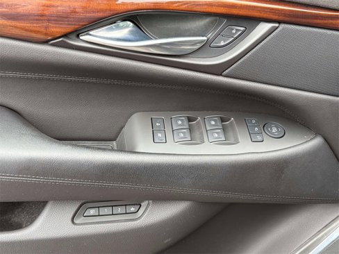 Used 2015 Cadillac Escalade Premium image 23