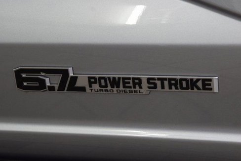 Used 2023 Ford F450 Lariat w/ Snow Plow Prep Package image 10