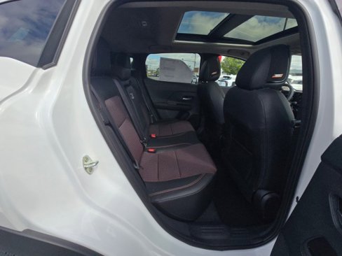 New 2025 Nissan Kicks SR w/ SR Premium Package image 13