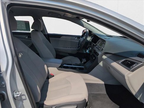 Used 2016 Hyundai Sonata SE image 23