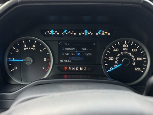 Used 2016 Ford F150 XLT w/ Equipment Group 302A Luxury image 21
