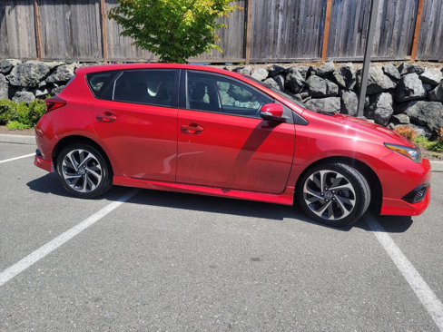 Used 2018 Toyota Corolla iM image 7