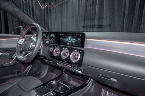 Certified 2022 Mercedes-Benz A 220 image 14