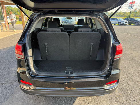 Used 2019 Kia Sorento LX image 6