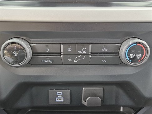 Used 2023 Ford F150 XLT image 21