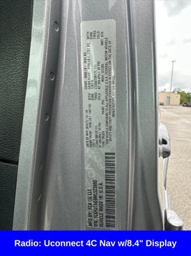 Used 2021 Jeep Gladiator Willys image 14