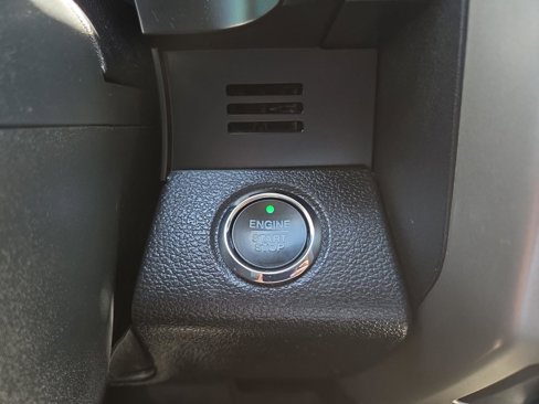 Used 2019 Ford F150 Lariat w/ Equipment Group 502A Luxury image 28