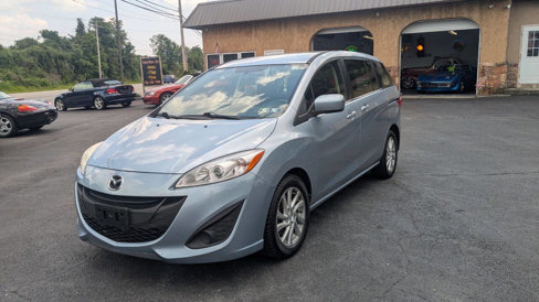 Used 2012 MAZDA MAZDA5 Sport image 2
