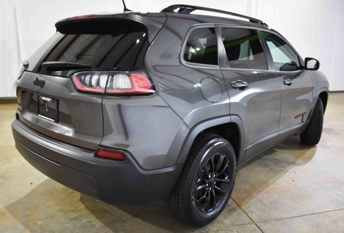 Used 2023 Jeep Cherokee Altitude Lux image 9
