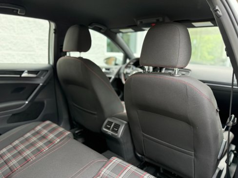Used 2017 Volkswagen GTI S image 36