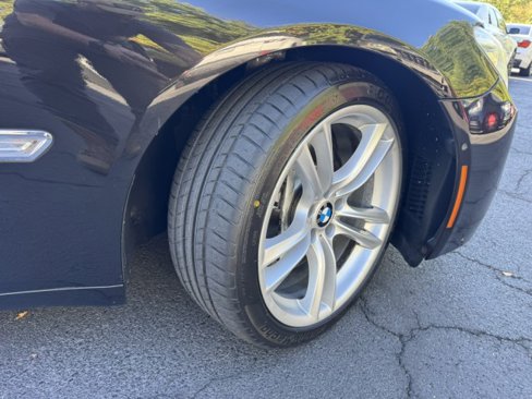 Used 2013 BMW 750i xDrive image 36