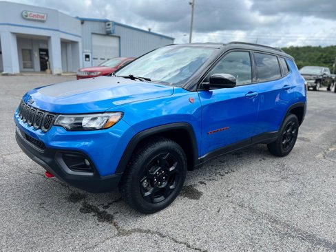 Used 2023 Jeep Compass Trailhawk image 7