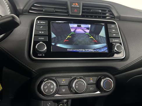 New 2025 Nissan Versa S image 27