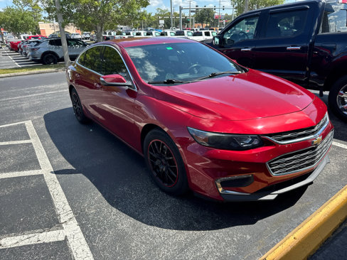 Used 2018 Chevrolet Malibu LT image 3