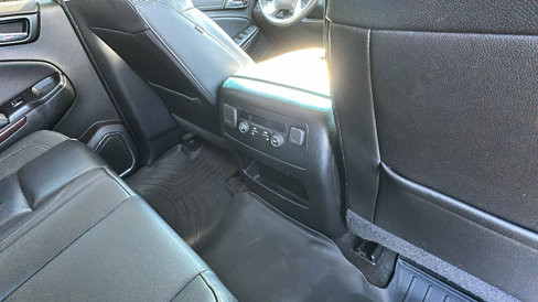 Used 2018 GMC Yukon XL SLT image 26