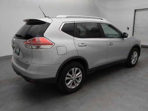 Used 2016 Nissan Rogue SV image 10