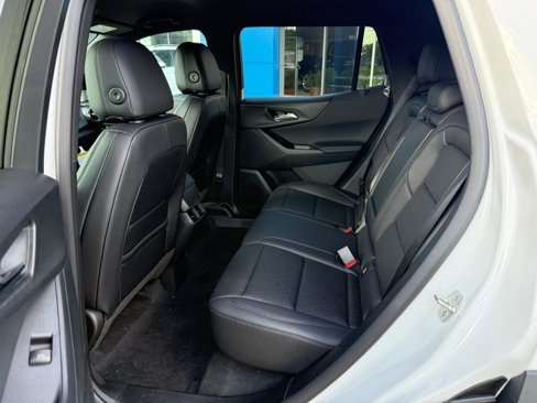New 2026 Chevrolet Equinox LT w/ Convenience Package II image 12