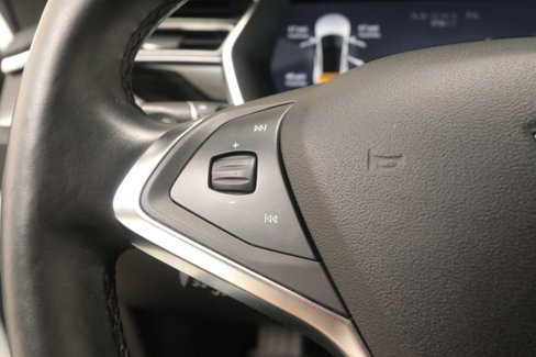 Used 2016 Tesla Model S 75D image 41