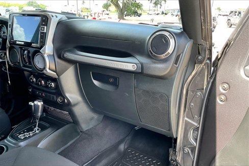 Used 2018 Jeep Wrangler Unlimited Sport S image 21
