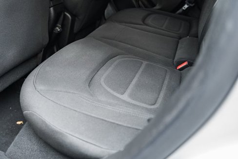 Used 2019 Jeep Renegade Latitude image 32