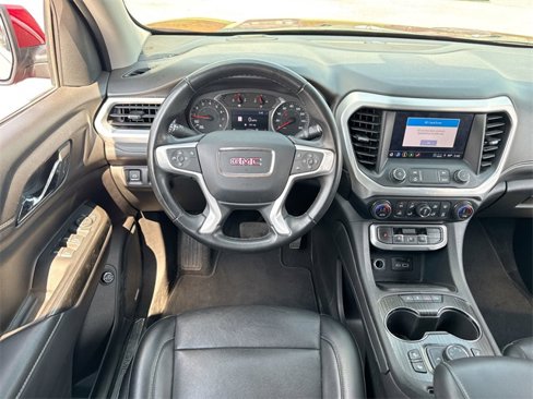 Used 2023 GMC Acadia SLT image 14