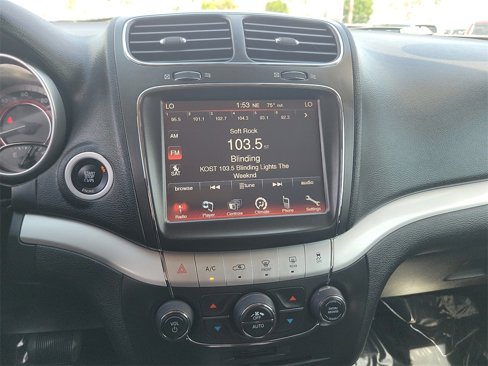Used 2014 Dodge Journey SXT w/ Flexible Seating Group image 14