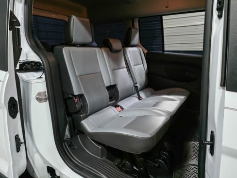 Used 2018 Ford Transit Connect XL image 19