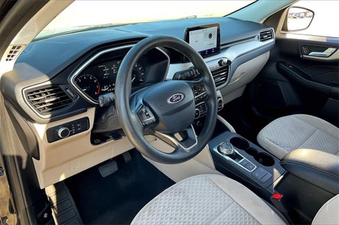 Used 2021 Ford Escape SE image 14