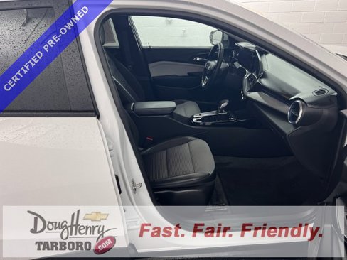 Certified 2024 Chevrolet Trax LT w/ Driver Confidence Package image 40