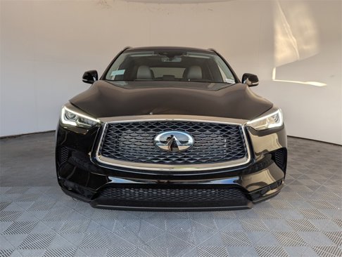 New 2025 INFINITI QX50 Luxe image 3