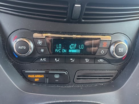 Used 2016 Ford Escape SE w/ Equipment Group 201A image 16