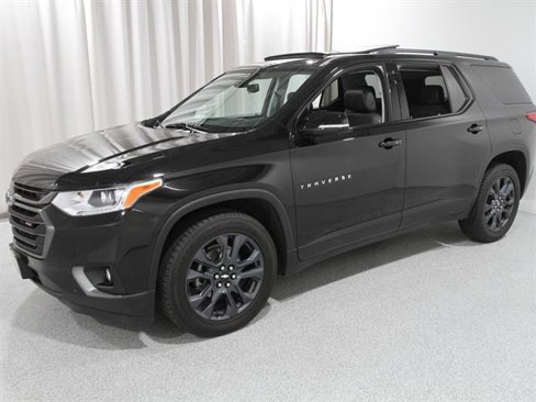 Used 2020 Chevrolet Traverse RS w/ LPO, Floor Liner Package image 3