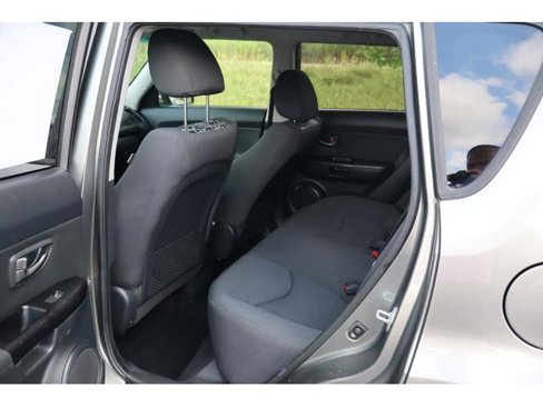 Used 2011 Kia Soul + image 7