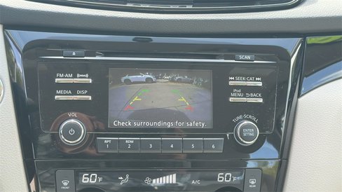 Used 2018 Nissan Rogue Sport SV image 25