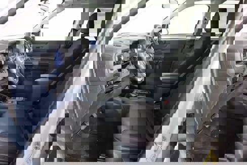 New 2025 Ford Maverick XL w/ Equipment Group 102A image 19