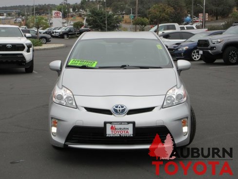 Used 2015 Toyota Prius Two image 19
