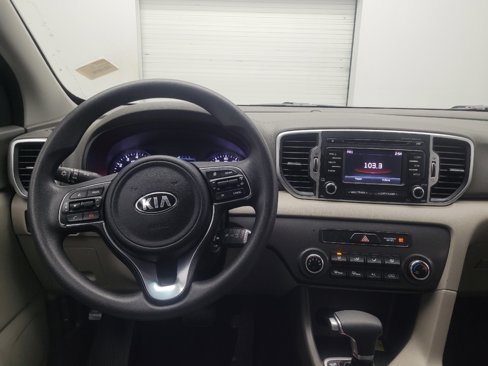 Used 2017 Kia Sportage LX image 22