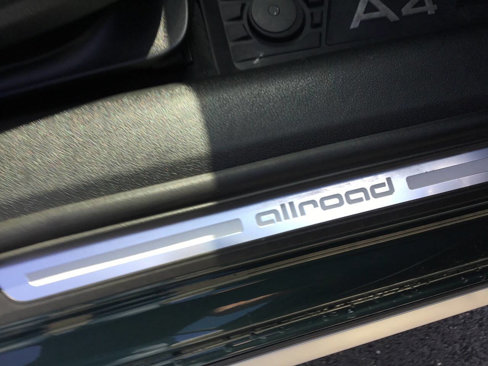 Used 2018 Audi A4 2.0T allroad Prestige w/ Prestige Package image 26
