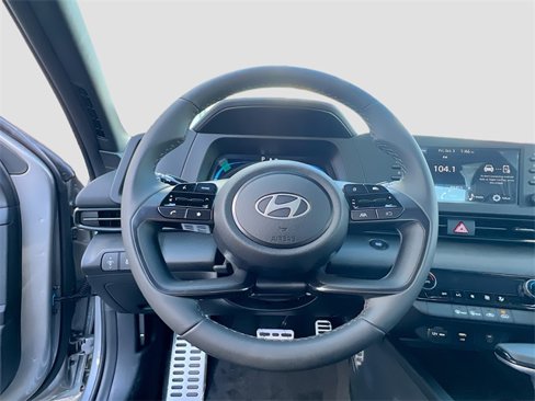 New 2025 Hyundai Elantra Sport image 11