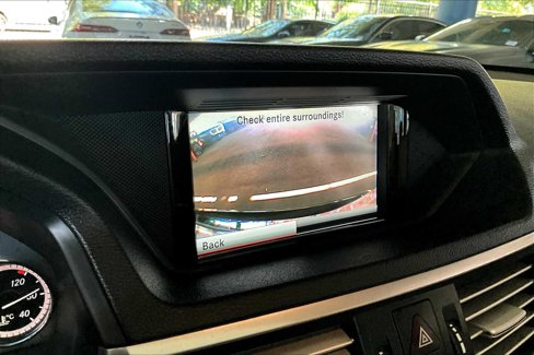 Used 2013 Mercedes-Benz E 350 Sedan image 26