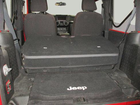 Used 2015 Jeep Wrangler Sport image 17