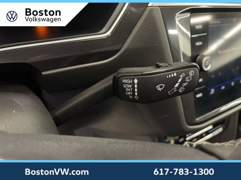 Certified 2022 Volkswagen Tiguan SE image 18
