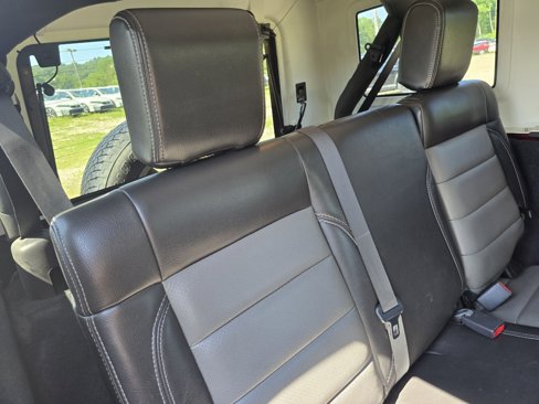 Used 2010 Jeep Wrangler Unlimited Sahara w/ Dual Top Group image 15