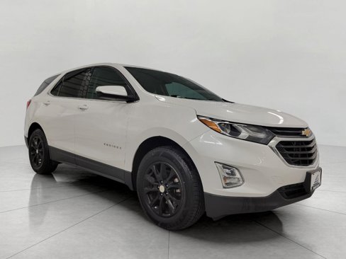 Used 2018 Chevrolet Equinox LT image 1