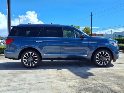 Used 2019 Lincoln Navigator Select w/ Technology Package image 27