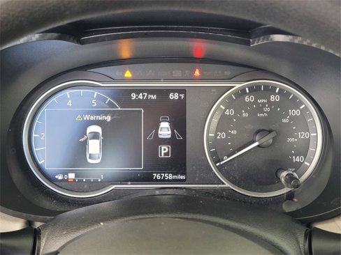 Used 2021 Nissan Versa SV image 22