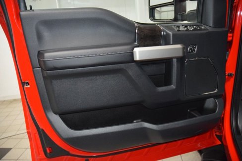 Used 2022 Ford F550 4x4 SuperCab Super Duty image 32