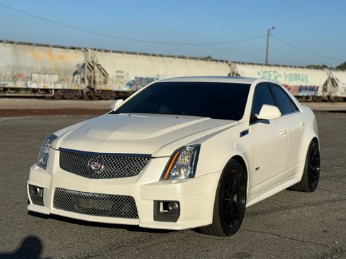 Used 2011 Cadillac CTS V image 1