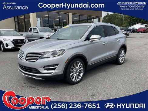 Used 2018 Lincoln MKC Reserve image 1